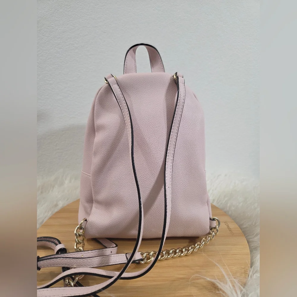 VICTORIA'S SECRET Pink V-Quilt City Mini Chain Zip Faux Leather Casual Backpack